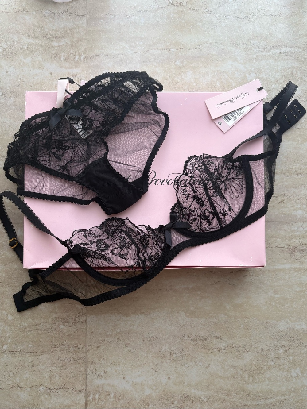 Agent Provocateur Black Sheer Floral Lace Bra & Brief Set 32C
